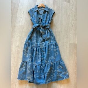 solitaire denim dress Solitaire Denim Floral Dress Size L NWT